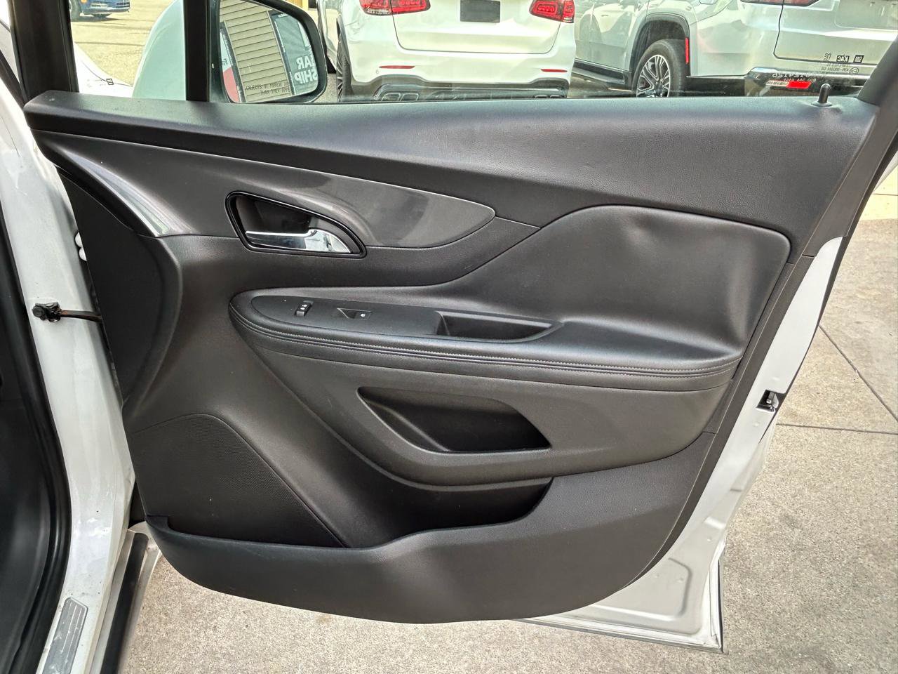 Used 2017 Buick Encore Preferred FWD image 16