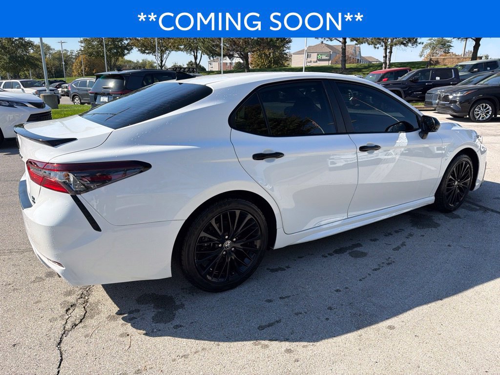 Used 2022 Toyota Camry SE AWD/4WD image 6