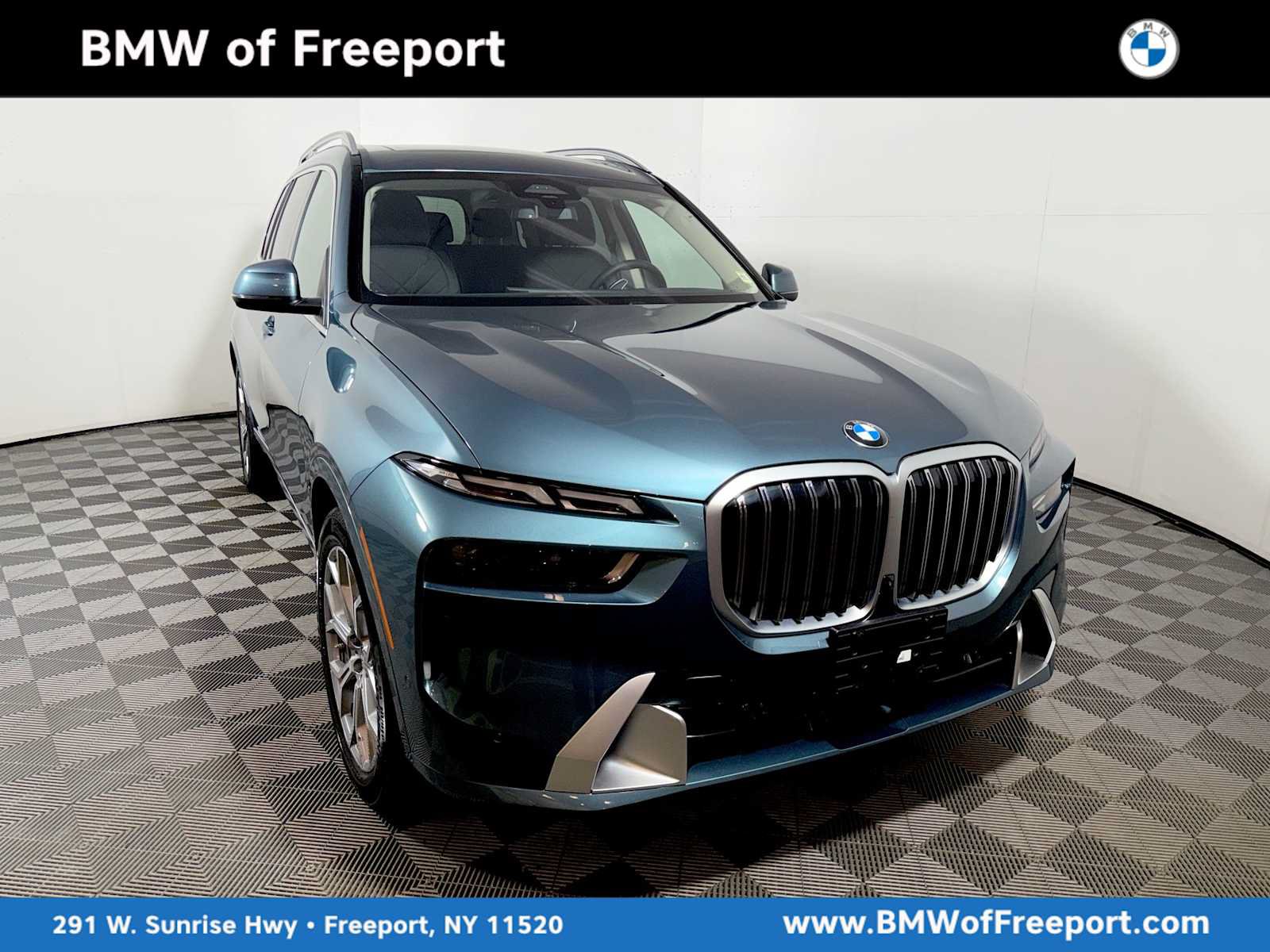 Used 2026 BMW X7 xDrive40i w/ Premium Package AWD/4WD image 1