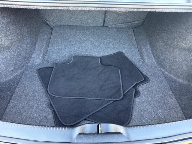 Used 2021 Chrysler 300 S image 6