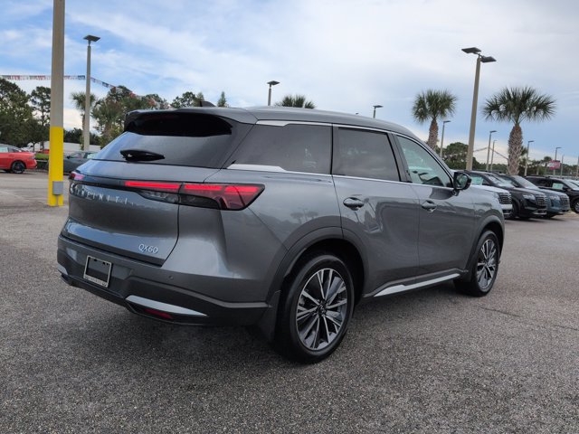 Used 2026 INFINITI QX60 Luxe w/ Cargo Package FWD image 4