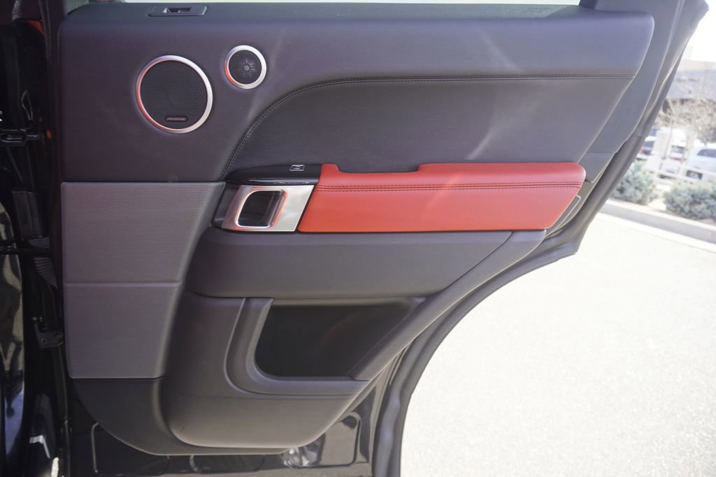 Used 2016 Land Rover Range Rover Sport Supercharged image 25