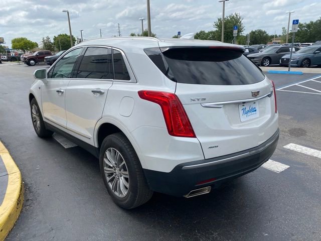 Used 2017 Cadillac XT5 Luxury w/ Driver Awareness Package image 7