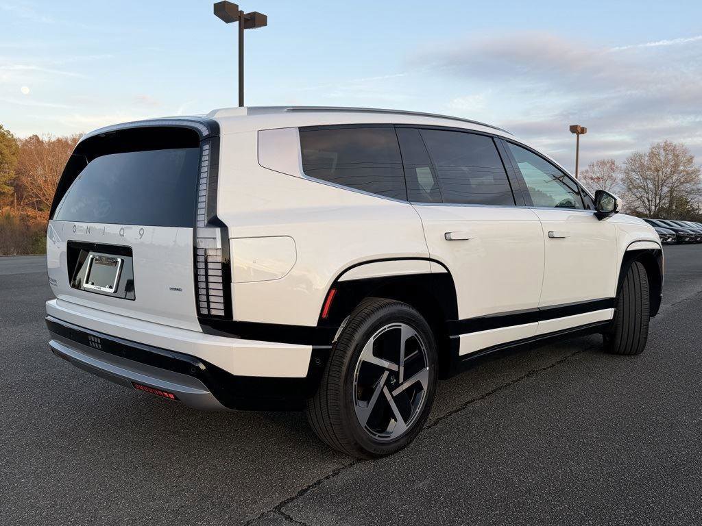 New 2026 Hyundai Ioniq 9 Limited image 3