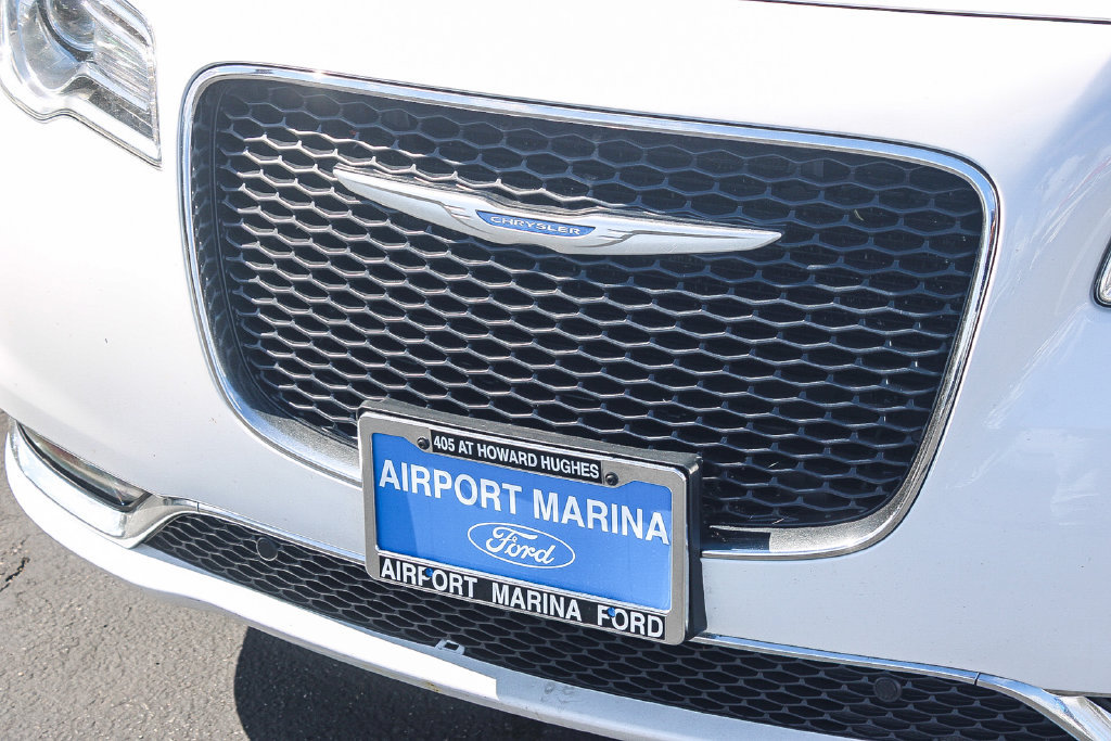 Used 2021 Chrysler 300 Touring L AWD/4WD image 14