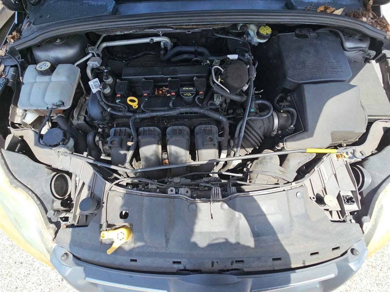 Used 2014 Ford Focus Titanium FWD image 21
