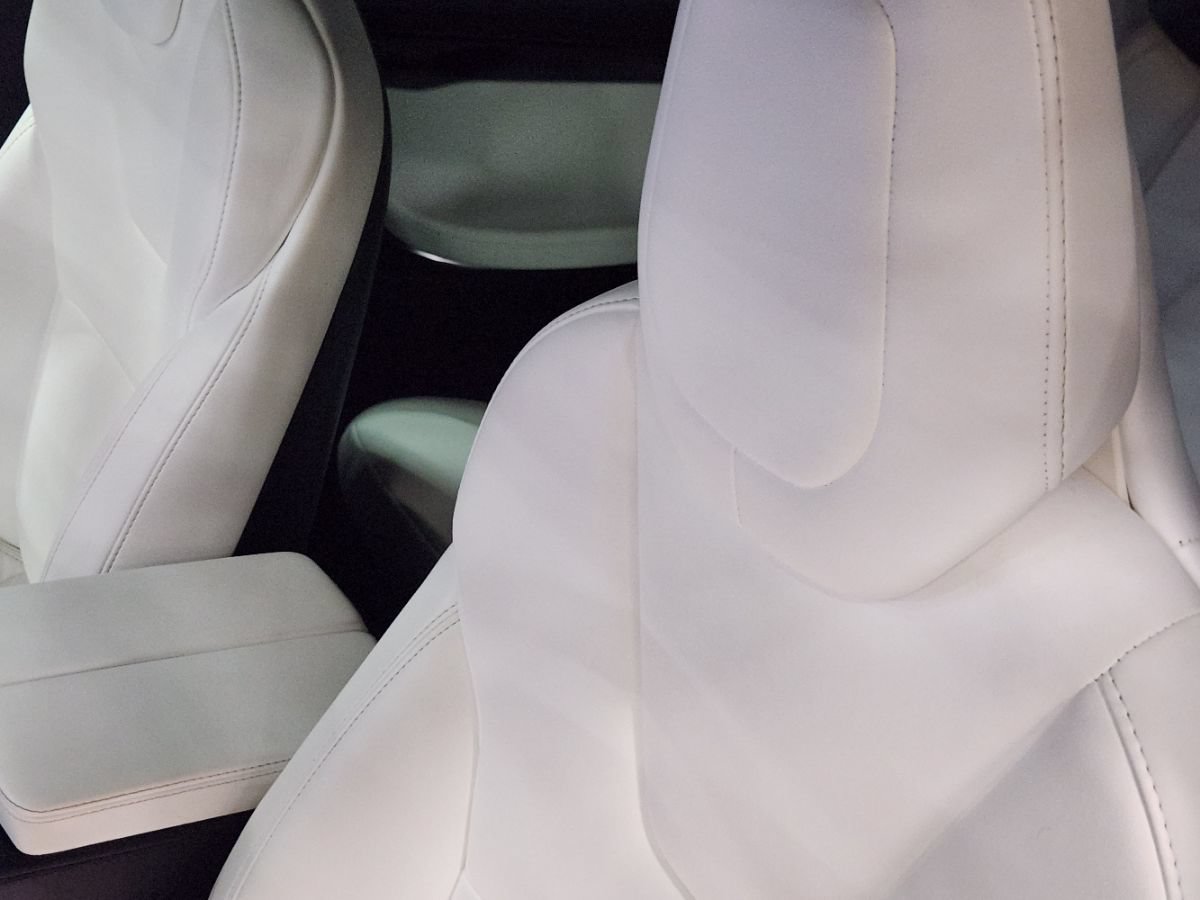 Used 2019 Tesla Model X 75D AWD/4WD image 34