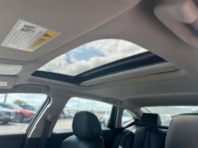 New 2024 Acura TLX image 19