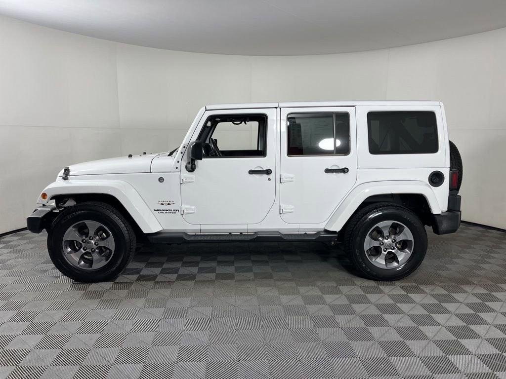 Used 2016 Jeep Wrangler Unlimited Sahara w/ Connectivity Group image 2