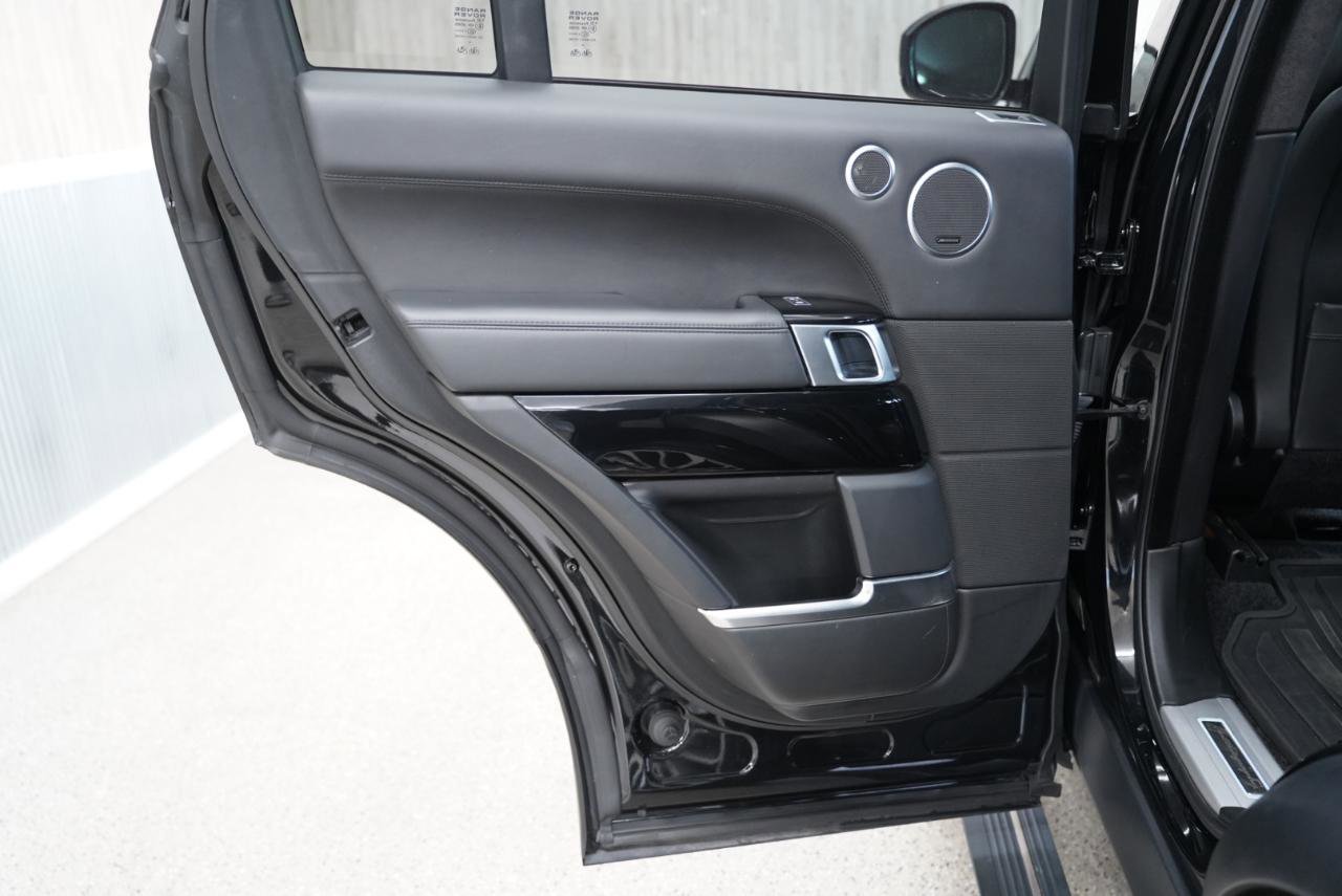Used 2016 Land Rover Range Rover Autobiography image 35