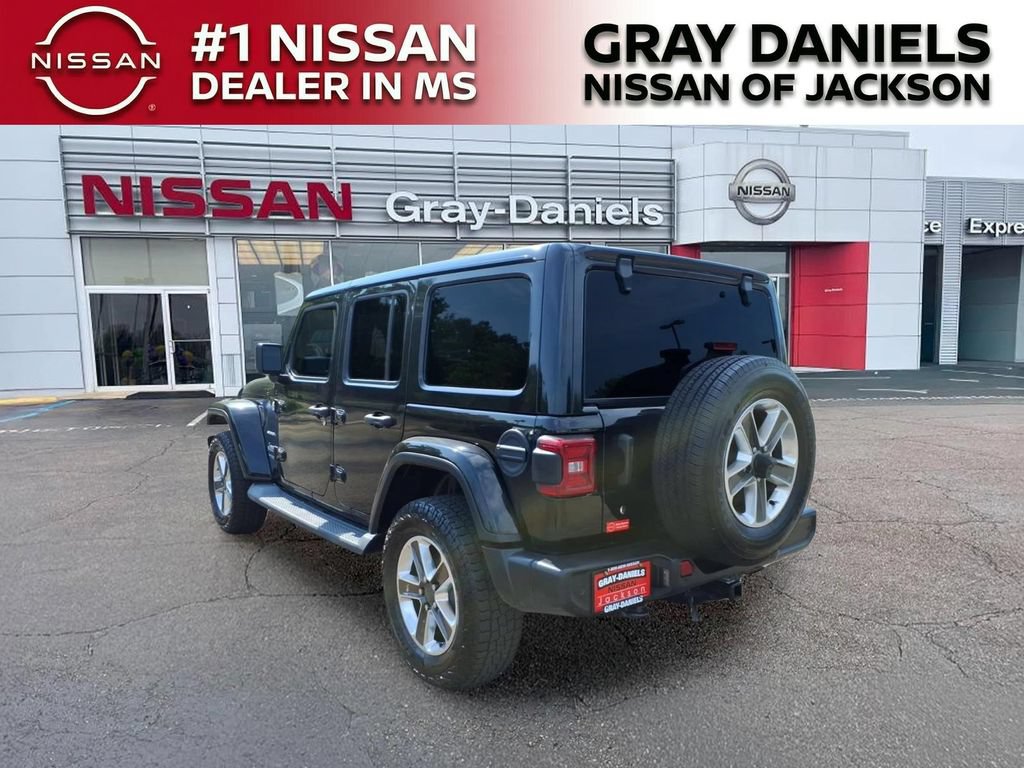 Used 2019 Jeep Wrangler Unlimited Sahara AWD/4WD image 5