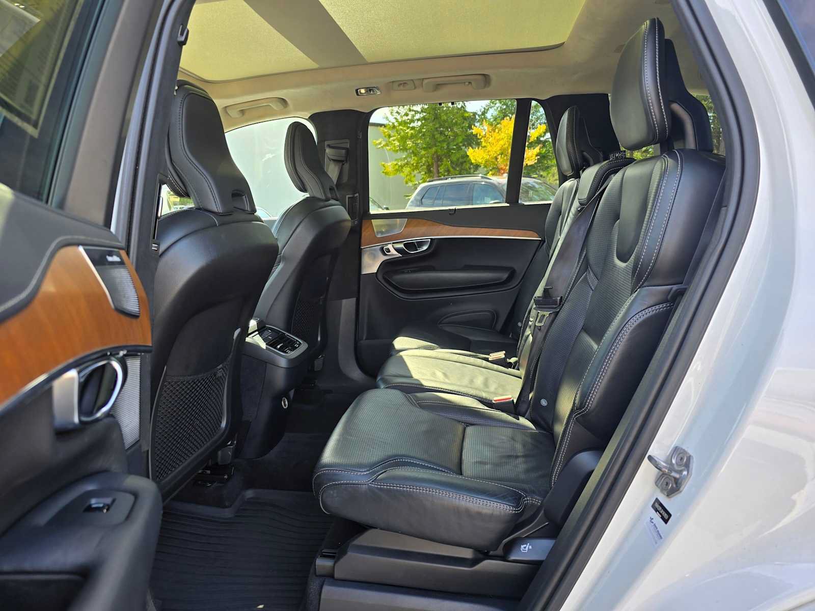 Used 2019 Volvo XC90 T6 Inscription w/ Luxury Package AWD/4WD image 14