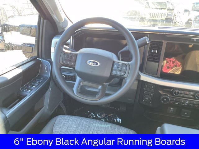 New 2026 Ford F350 XLT w/ XLT Premium Package AWD/4WD image 13