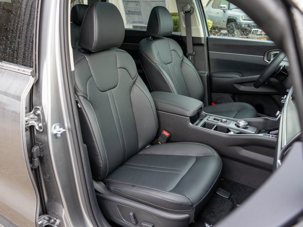 New 2026 Kia Sorento EX w/ EX Premium Package AWD/4WD image 9