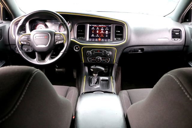 Used 2018 Dodge Charger SXT Plus w/ Blacktop Package RWD image 26