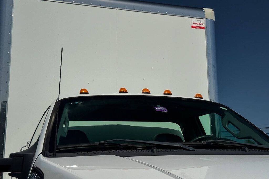 Used 2022 Ford F650 2WD Regular Cab Super Duty image 9
