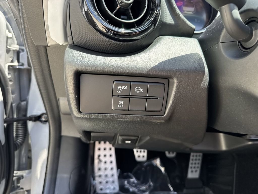 New 2026 MAZDA MX-5 Miata Club w/ Interior Package RWD image 55