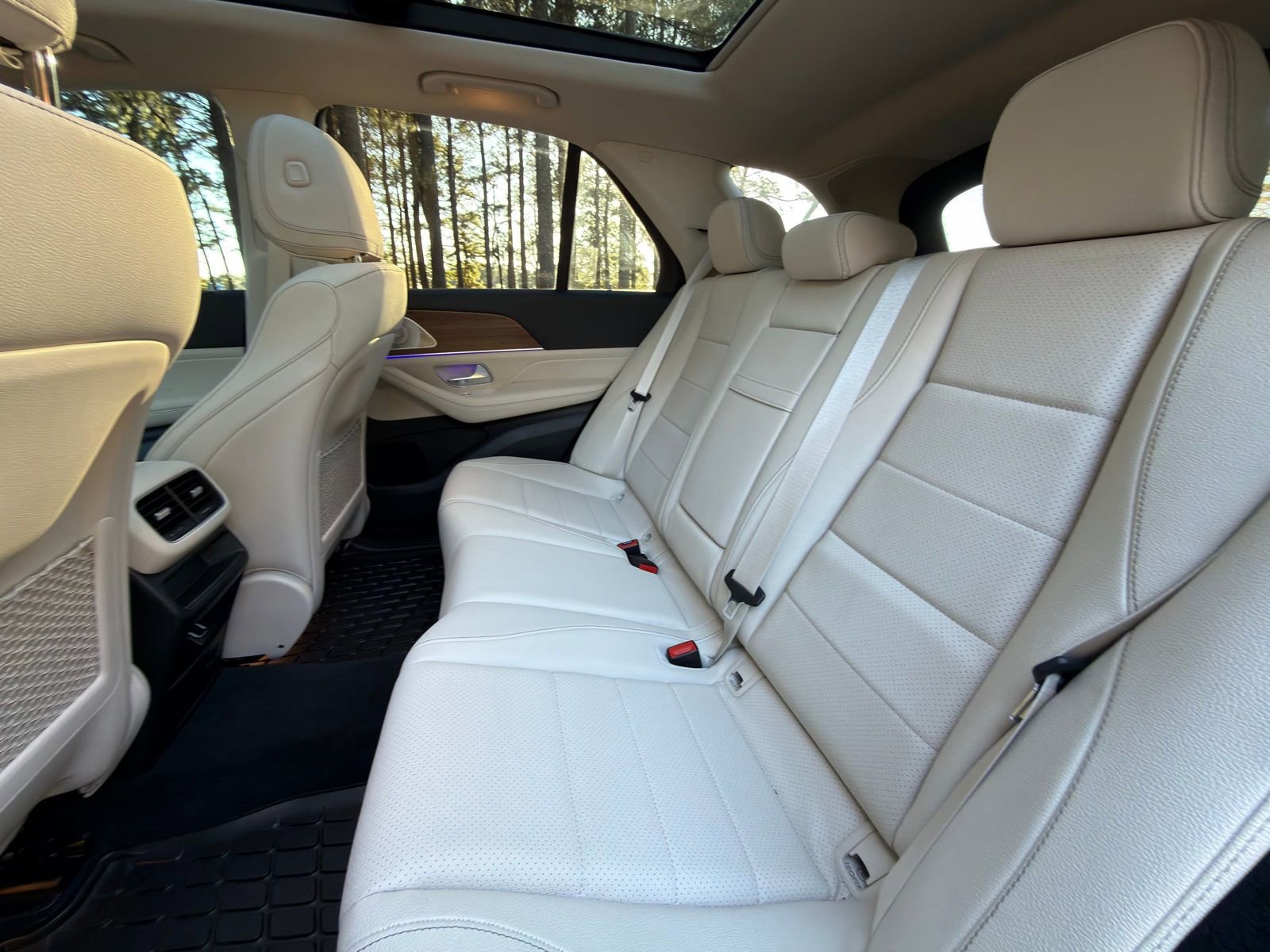 Used 2023 Mercedes-Benz GLE 350 4MATIC image 14