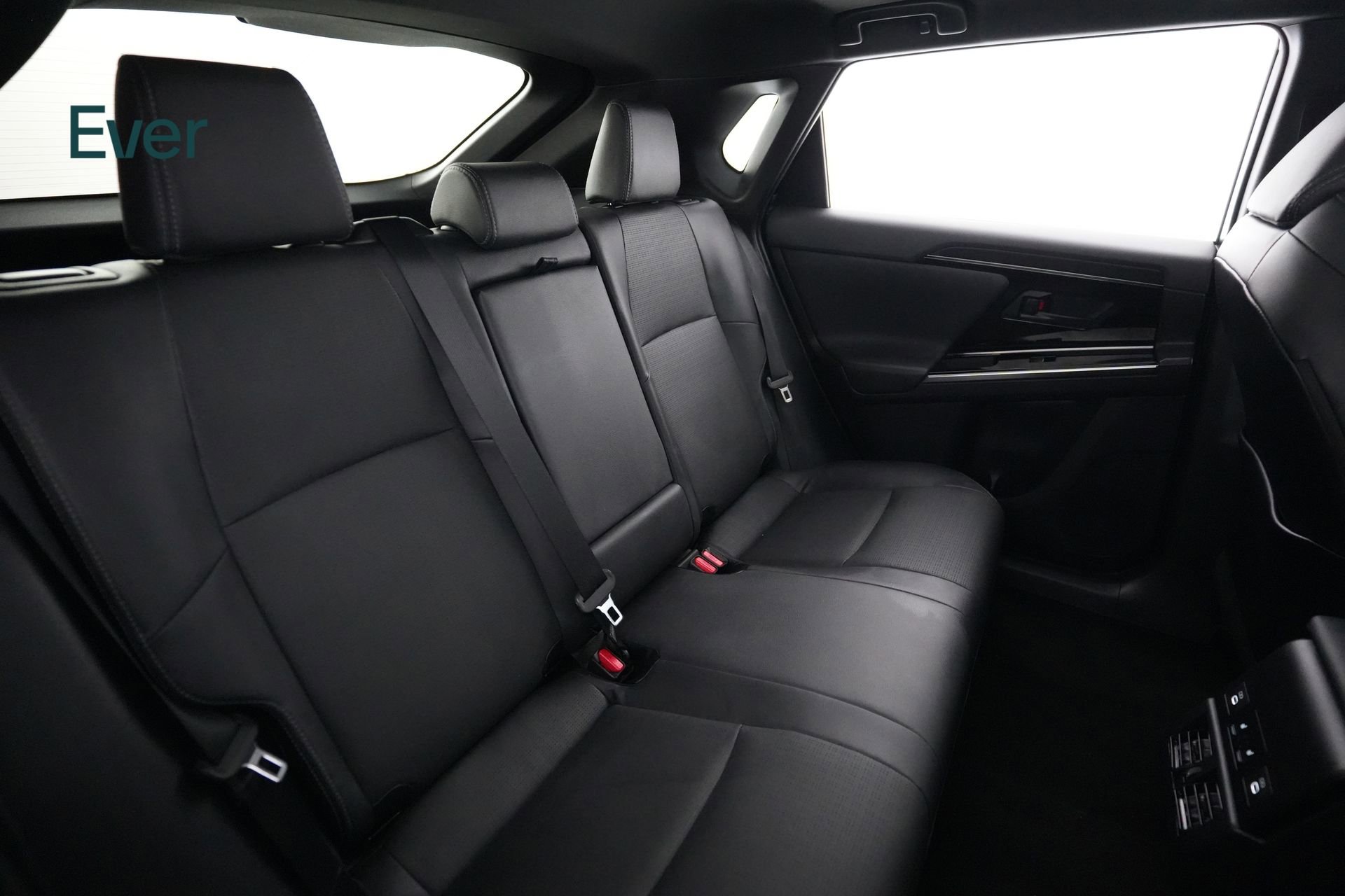 Used 2023 Toyota bZ4X Limited w/ Weather Package image 5