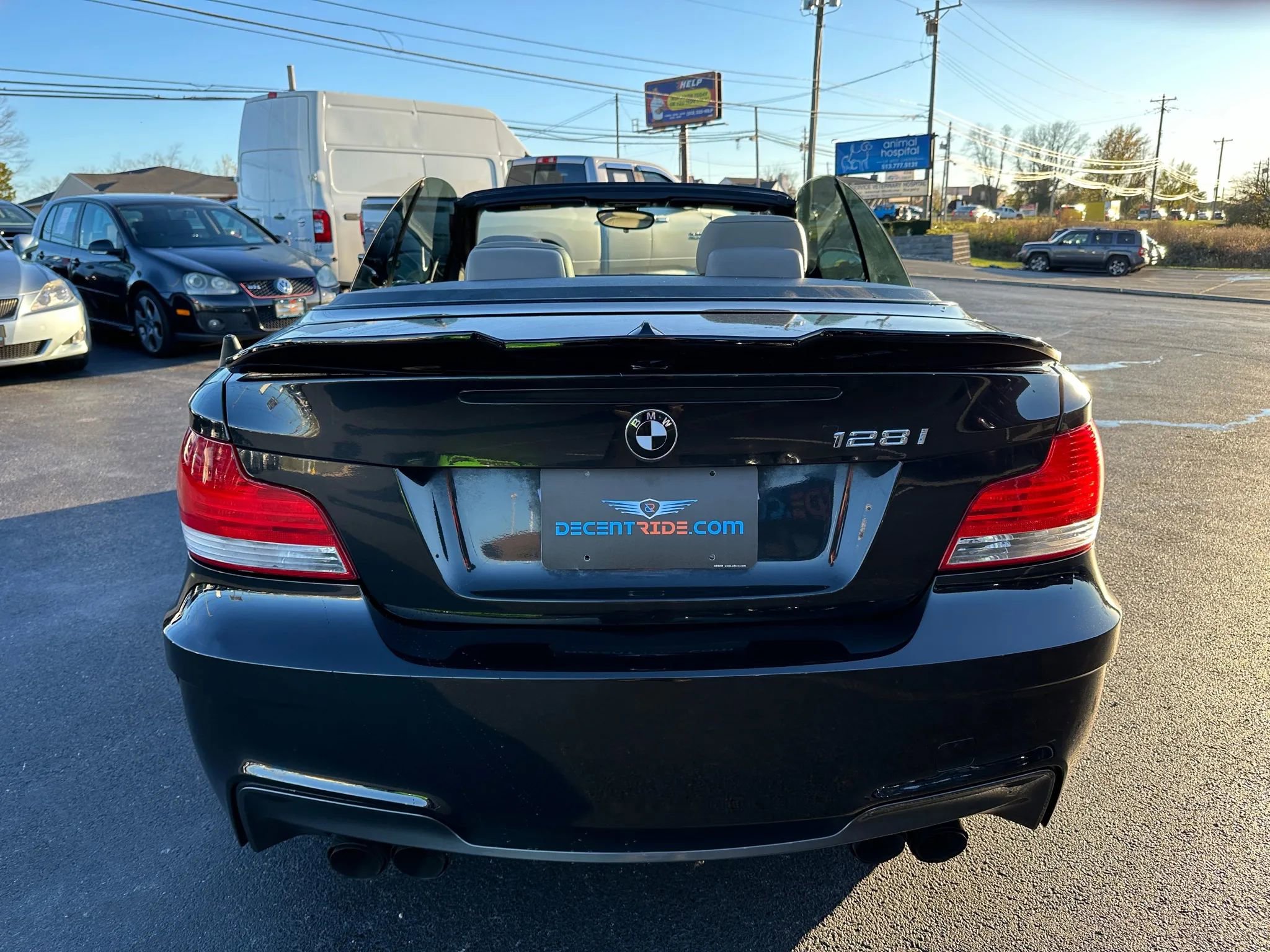 Used 2011 BMW 128i Convertible w/ Sport Pkg image 4