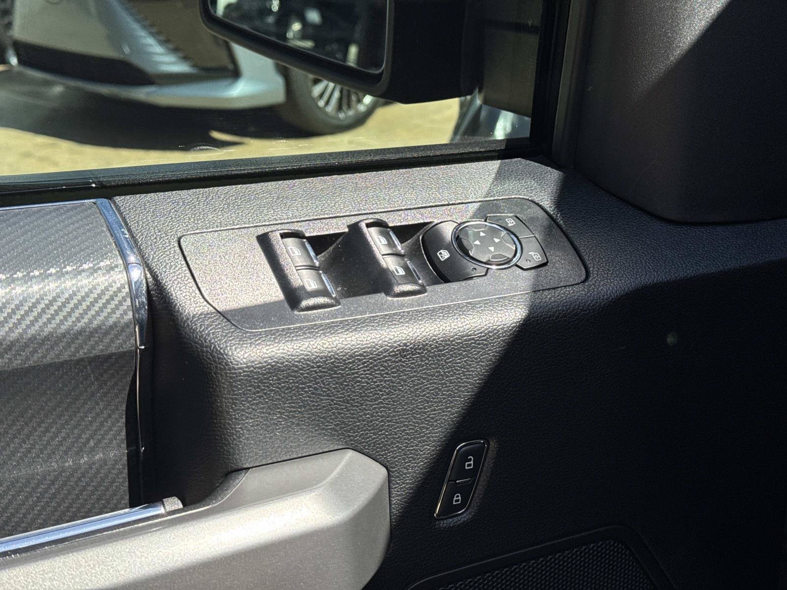 Used 2018 Ford F150 XLT w/ Equipment Group 302A Luxury RWD image 10