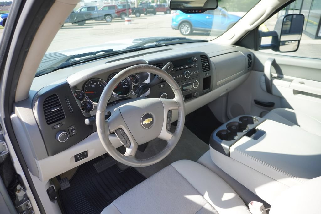 Used 2014 Chevrolet Silverado 3500 LT w/ Custom Sport Truck Package AWD/4WD image 23