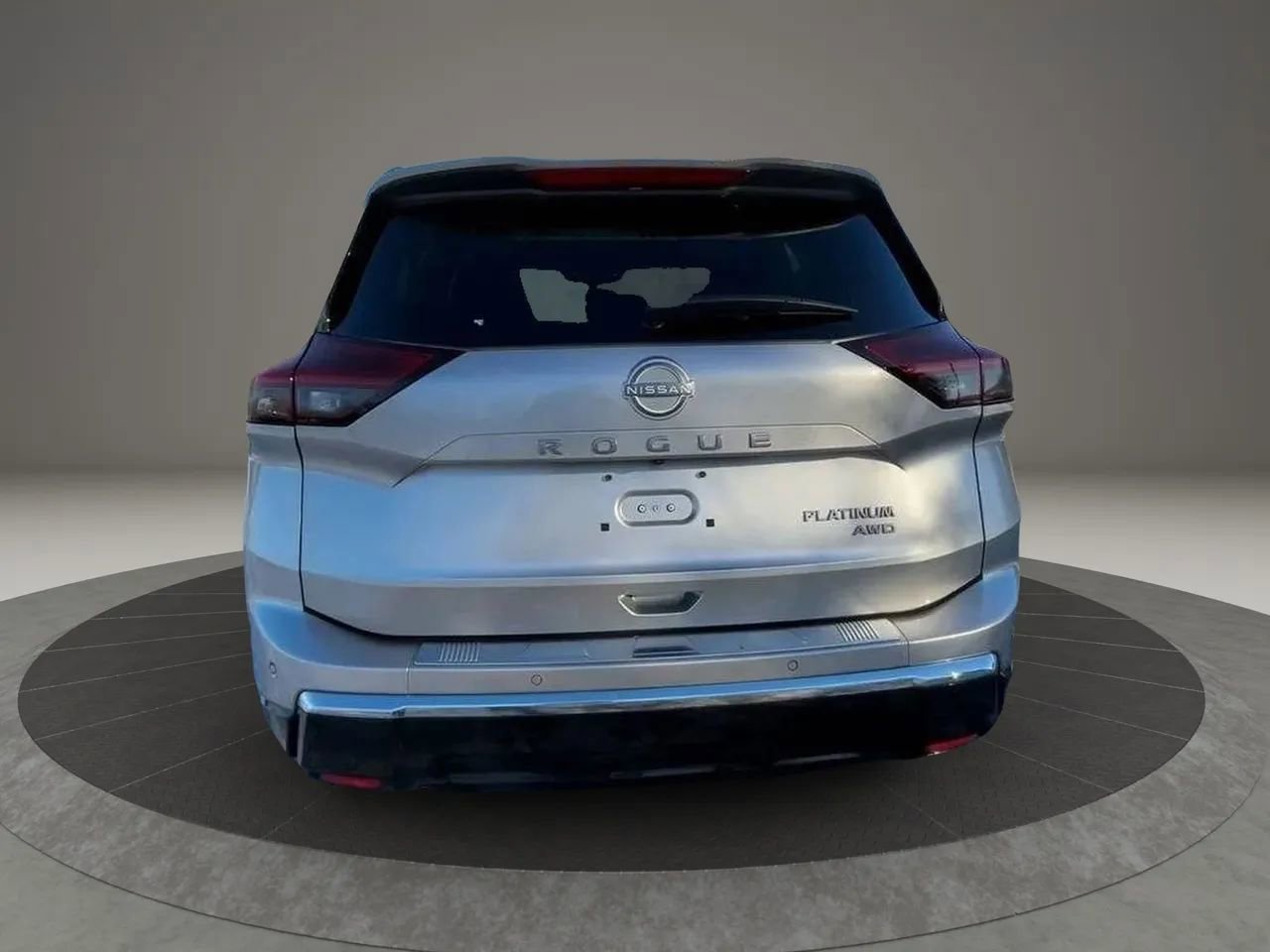 Used 2024 Nissan Rogue Platinum AWD/4WD image 4