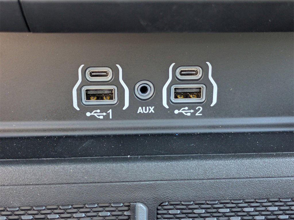 New 2026 RAM 1500 4x4 Crew Cab image 33