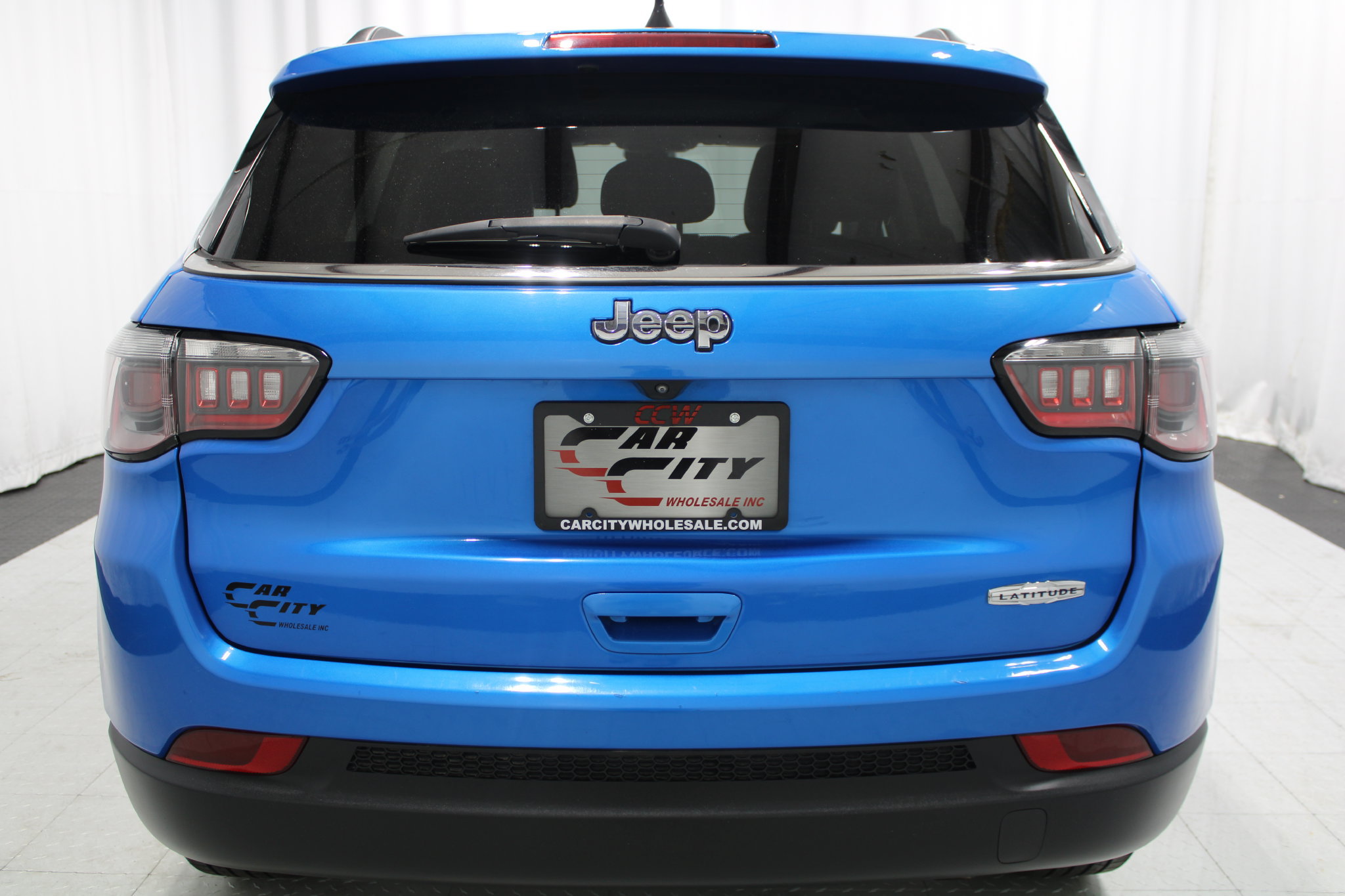 Used 2022 Jeep Compass Latitude w/ Sun and Sound Group FWD image 7