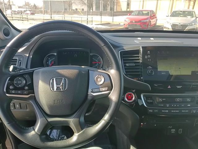 Used 2022 Honda Pilot Touring image 28