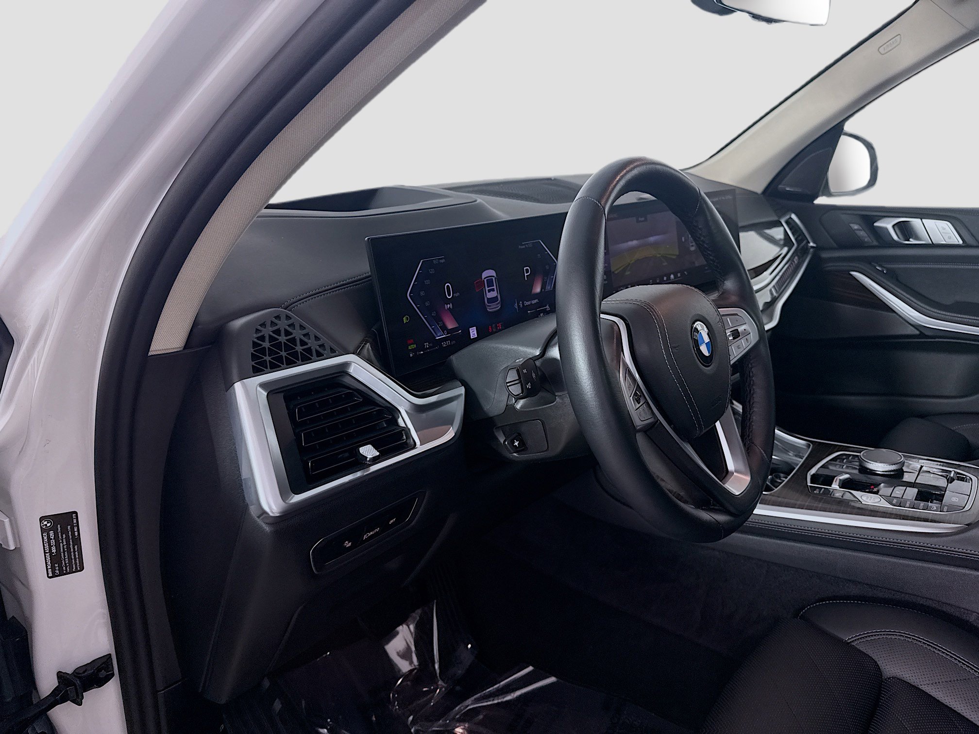Used 2026 BMW X7 xDrive40i AWD/4WD image 23