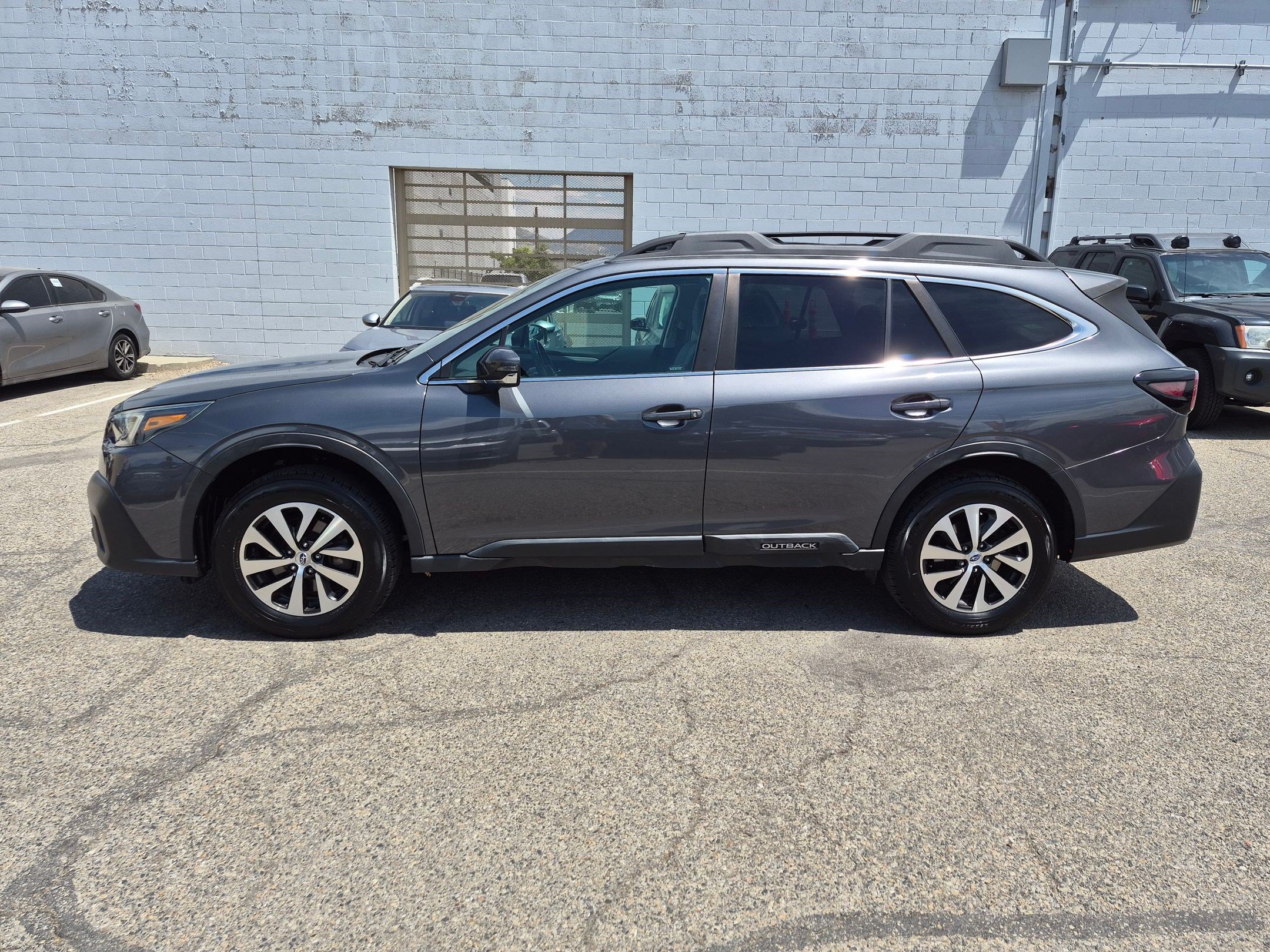 Used 2020 Subaru Outback Premium w/ Popular Package #1 AWD/4WD image 10