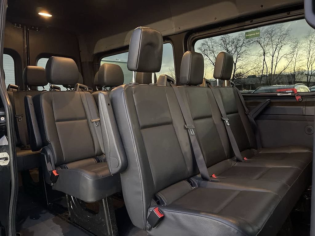 Used 2019 Mercedes-Benz Sprinter 2500 image 25