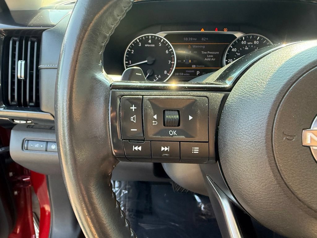 Certified 2022 Nissan Pathfinder SV FWD image 26