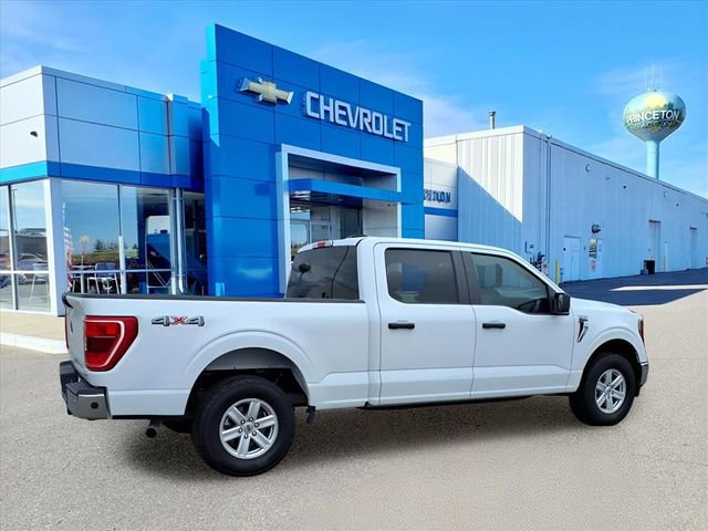 Used 2023 Ford F150 XLT w/ Trailer Tow Package image 3