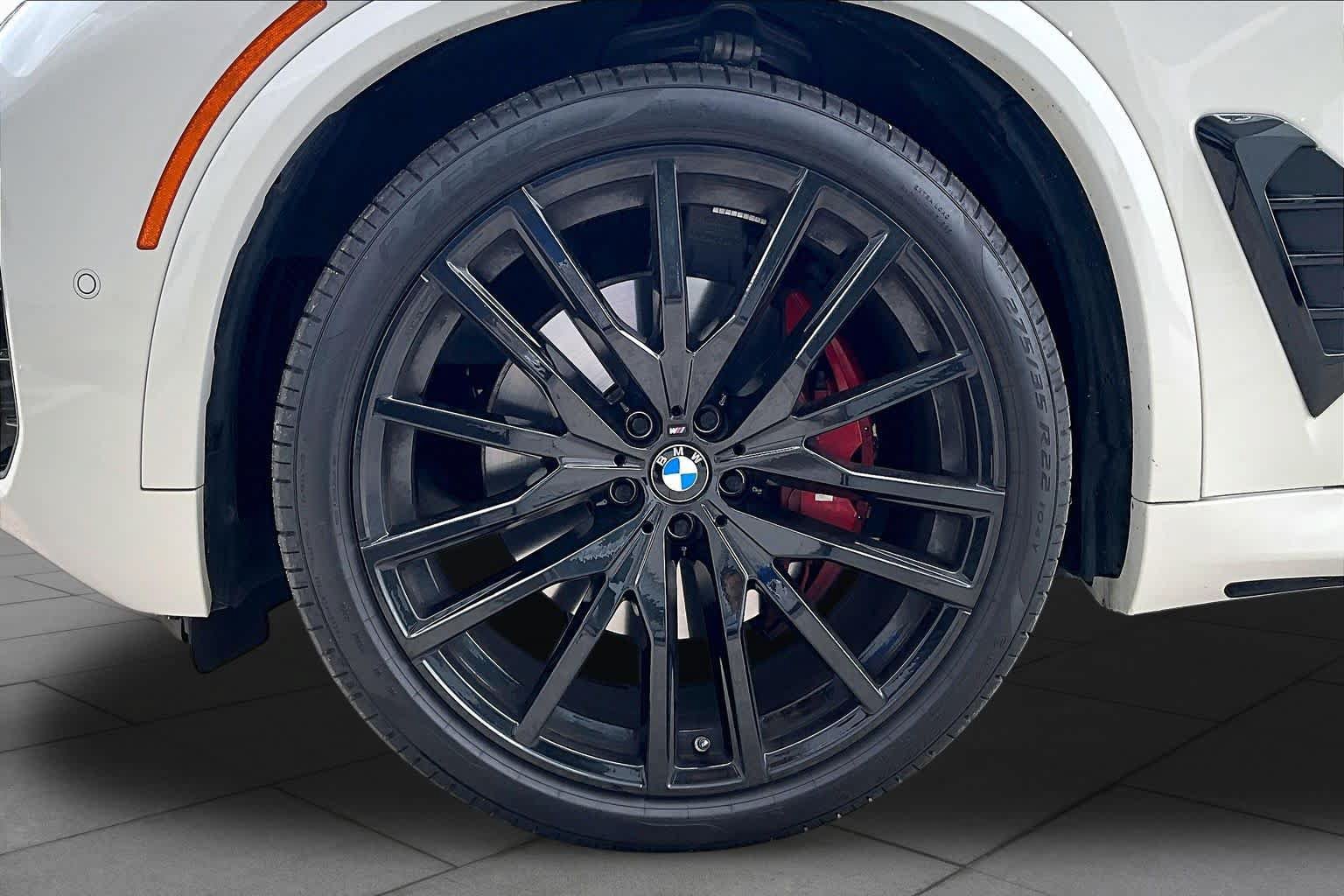 Used 2026 BMW X5 sDrive40i w/ M Sport Package RWD image 10