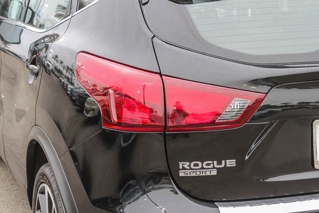 Used 2019 Nissan Rogue Sport SL image 11
