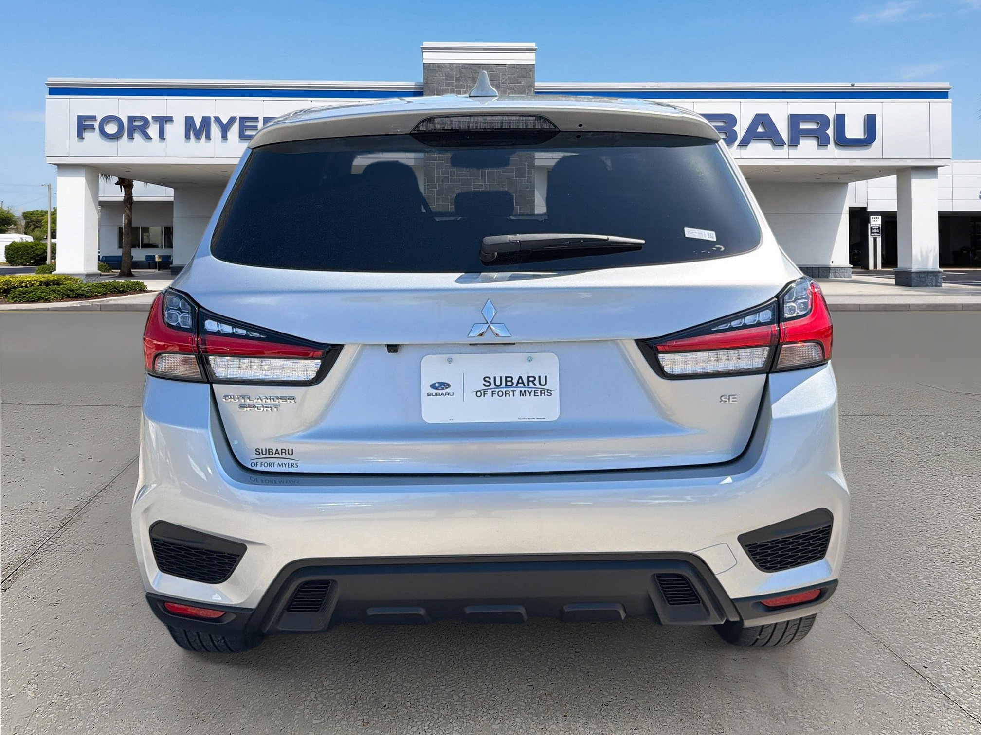 Used 2024 Mitsubishi Outlander Sport SE image 4