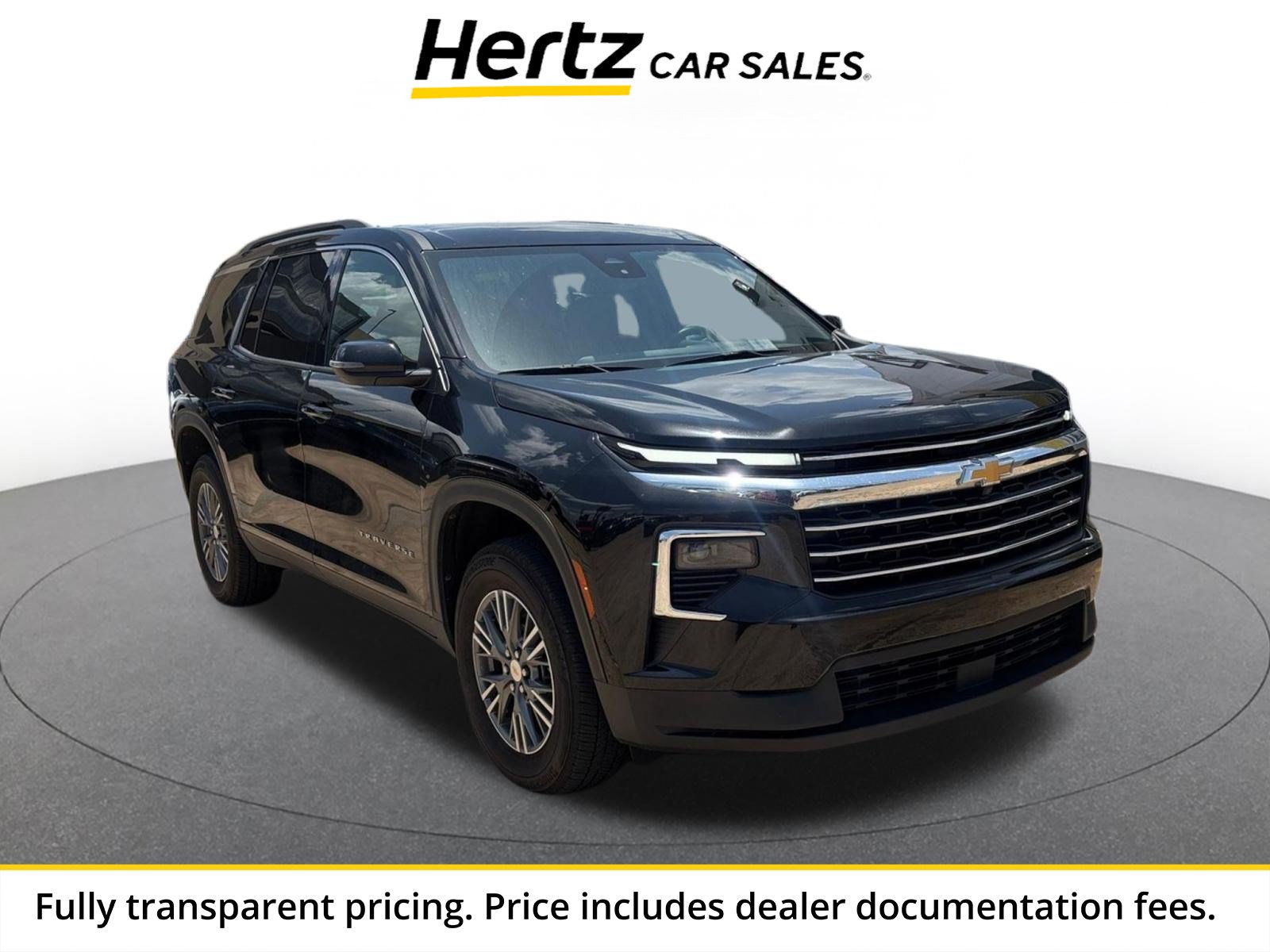 Used 2025 Chevrolet Traverse LT