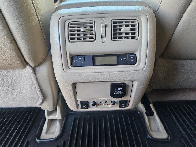 Used 2014 Nissan Pathfinder Platinum w/ Platinum Premium Package image 23