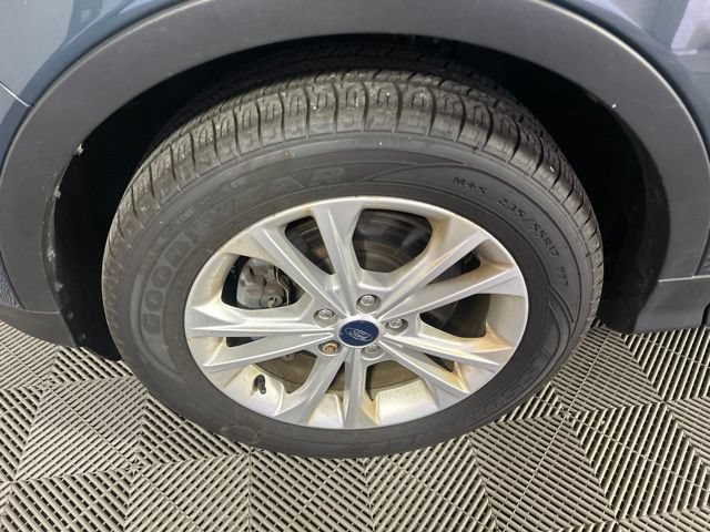 Used 2019 Ford Escape SEL AWD/4WD image 43