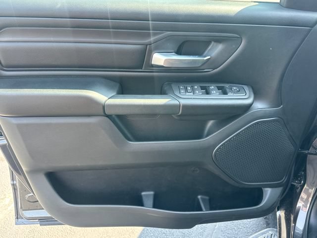 New 2026 RAM 1500 Express AWD/4WD image 11