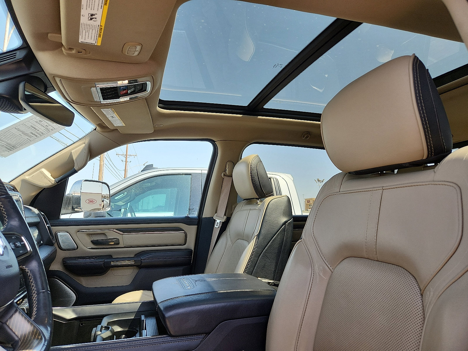 Used 2020 RAM 1500 Limited image 11