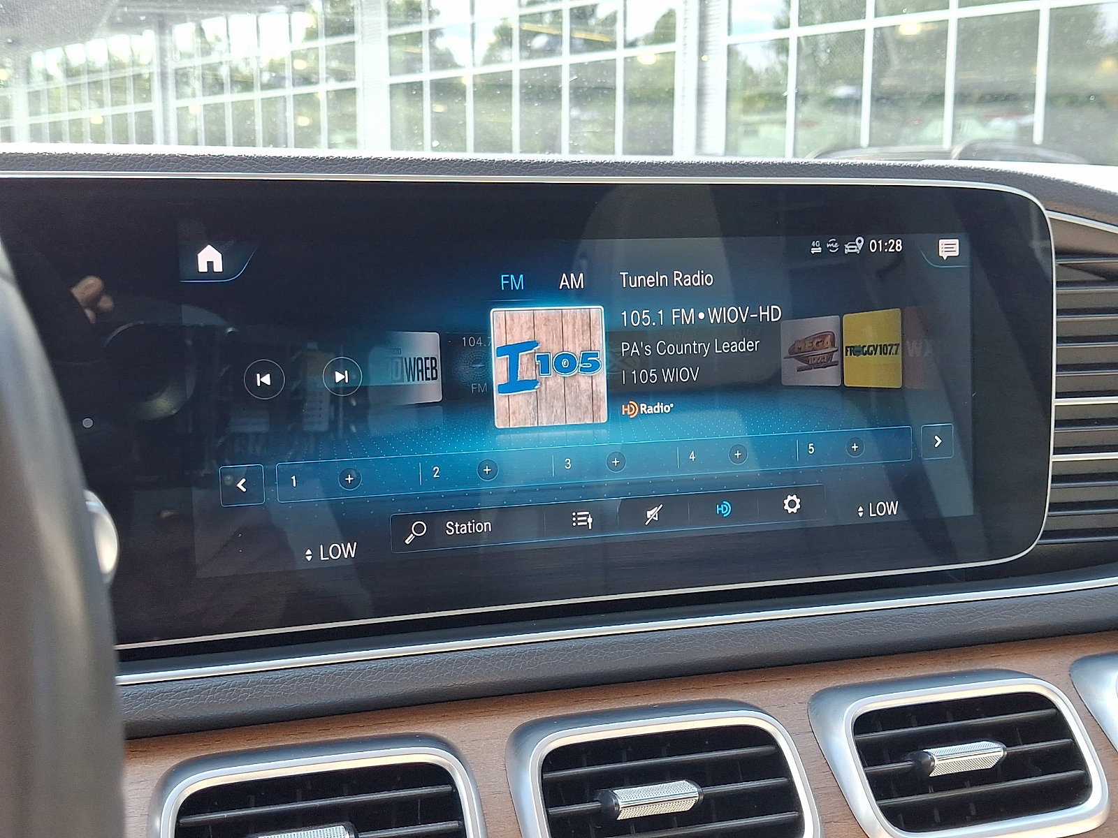 Used 2020 Mercedes-Benz GLE 450 4MATIC image 19