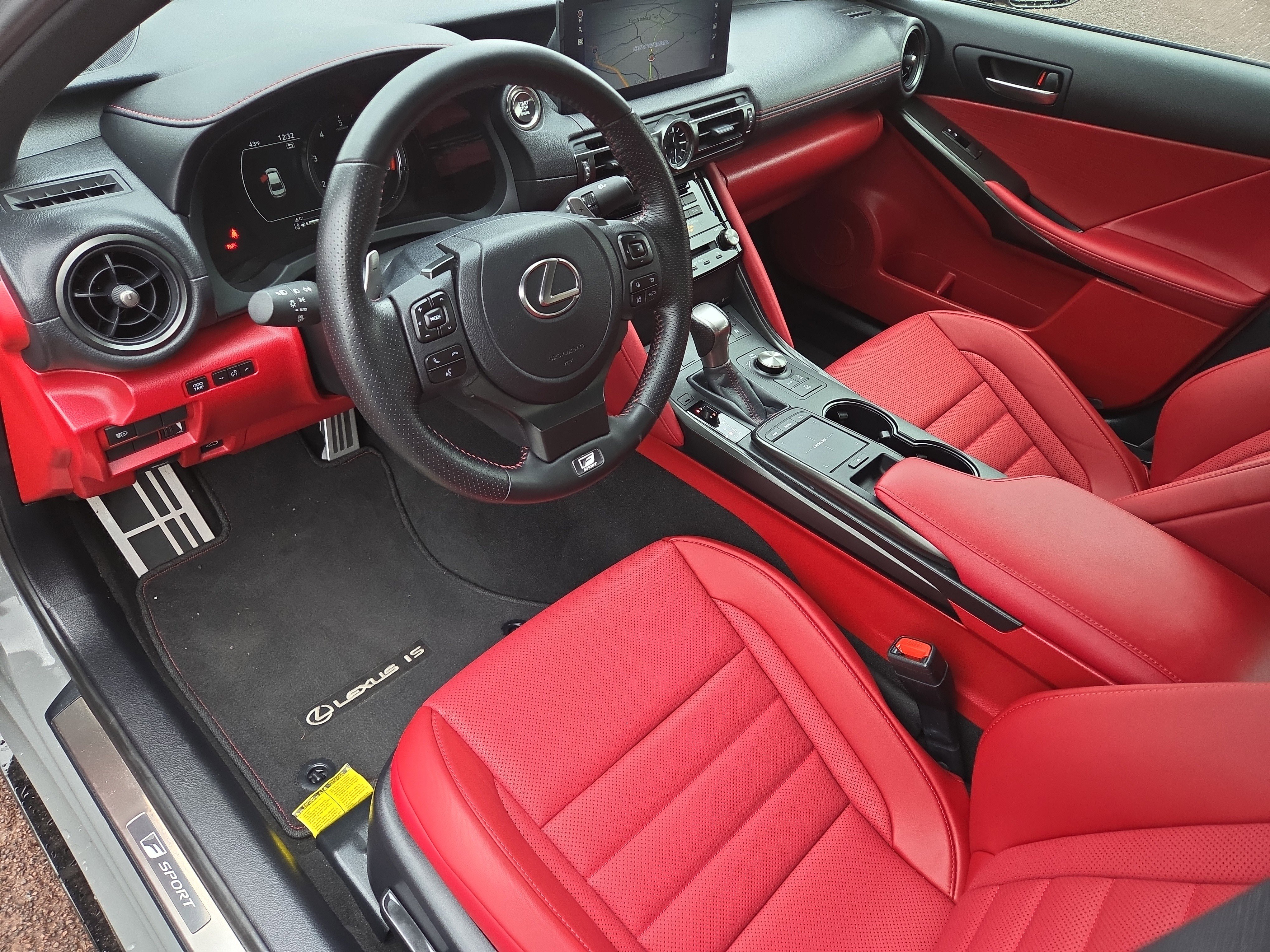 Certified 2025 Lexus IS 350 F Sport image 15