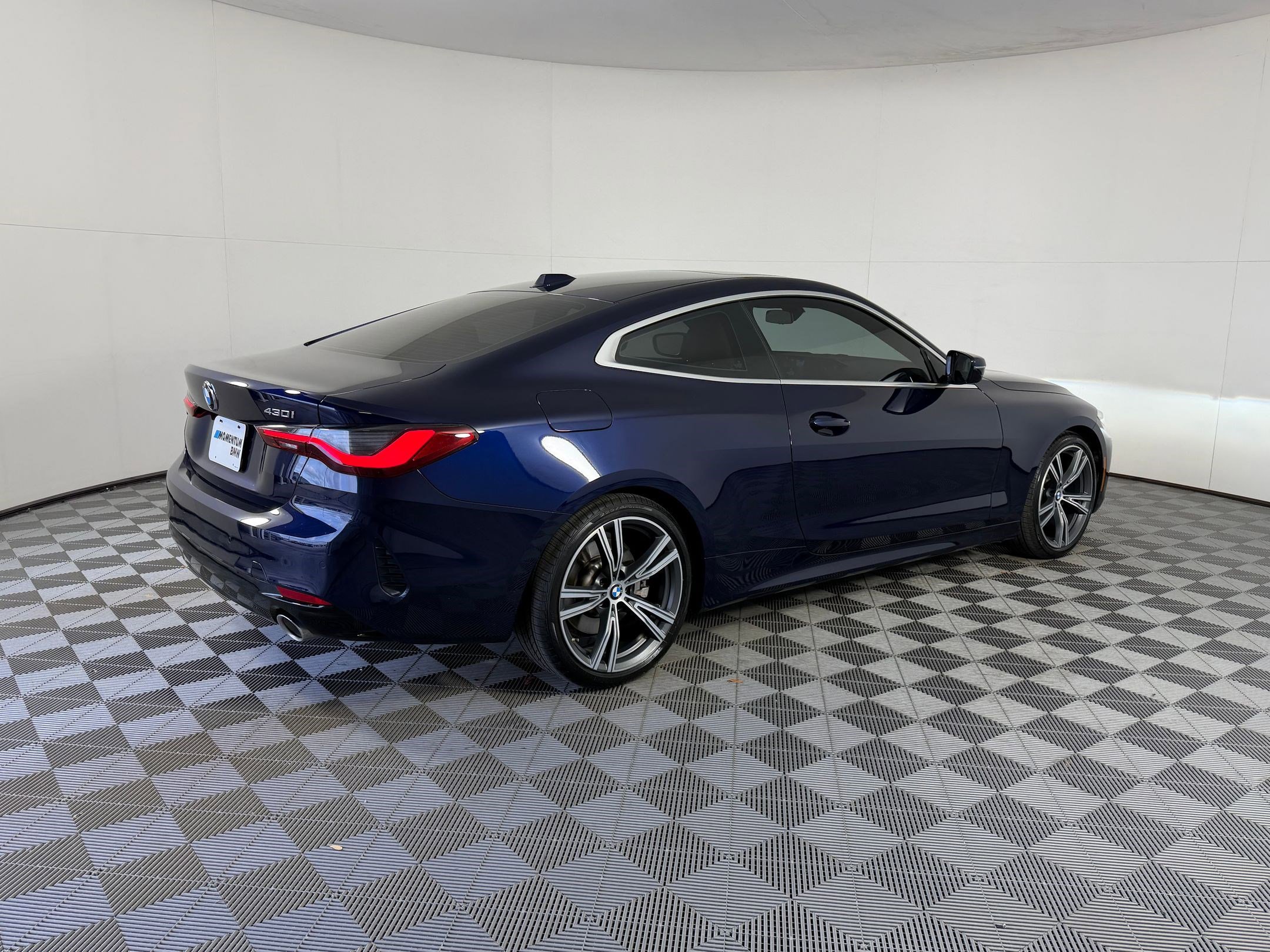 Certified 2024 BMW 430i Coupe w/ Premium Package image 9