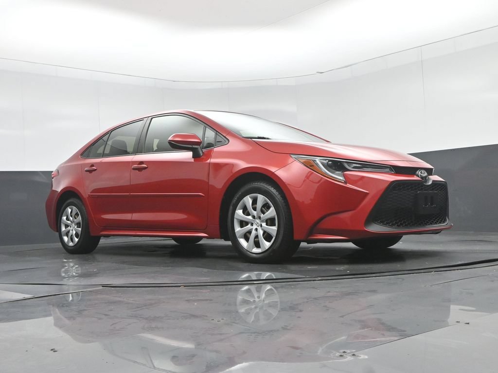 Used 2021 Toyota Corolla LE FWD image 48