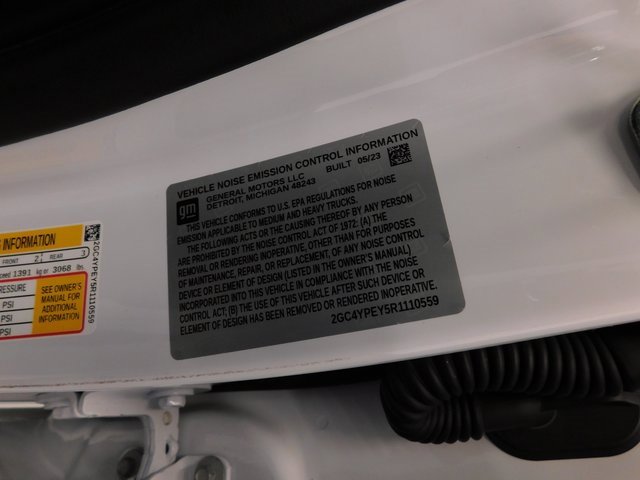 Used 2024 Chevrolet Silverado 2500 LTZ w/ LTZ Convenience Package image 48