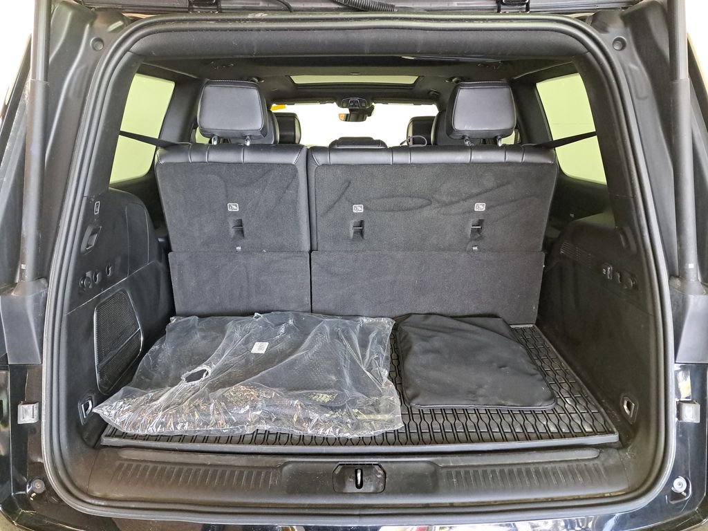 Used 2025 Jeep Wagoneer 4WD w/ Premium Group I image 25