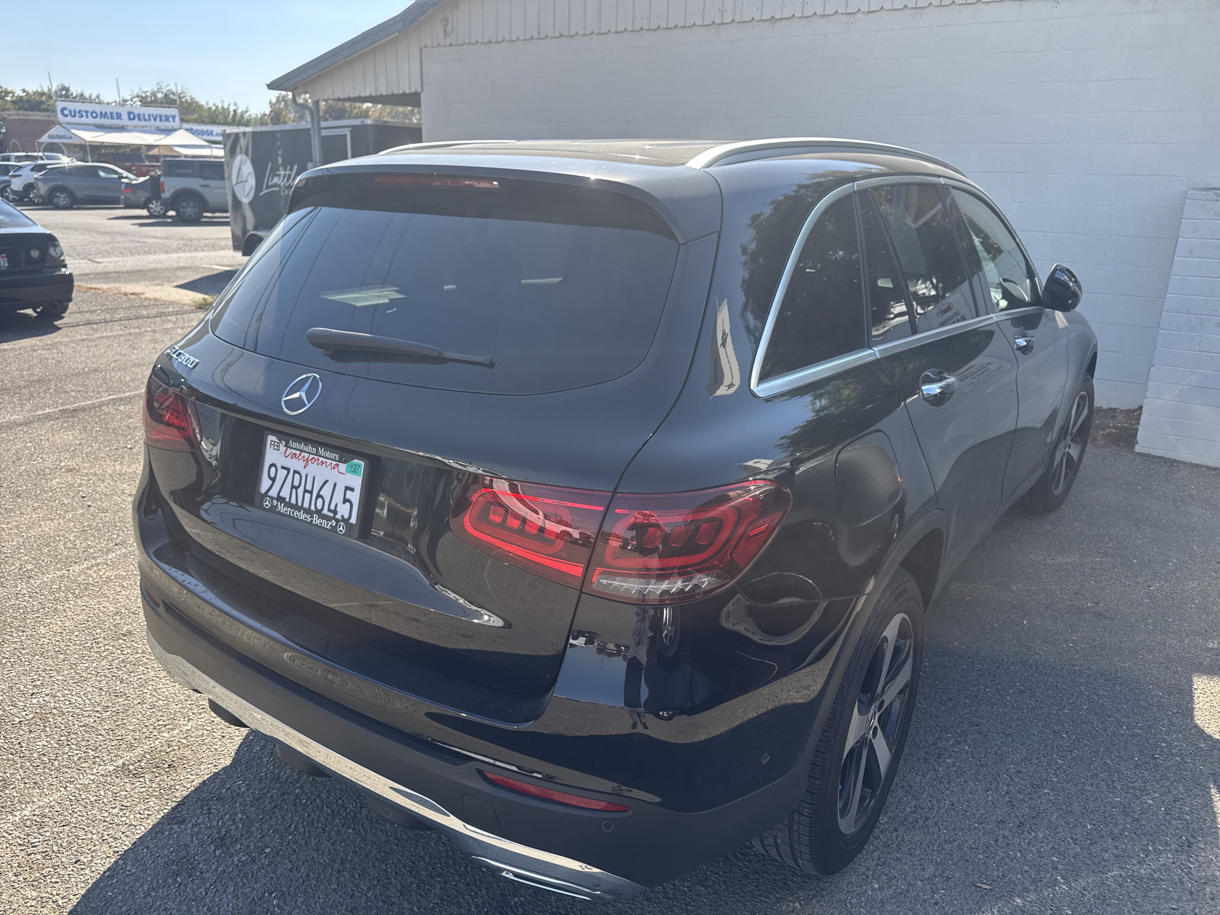 Used 2021 Mercedes-Benz GLC 300 image 4